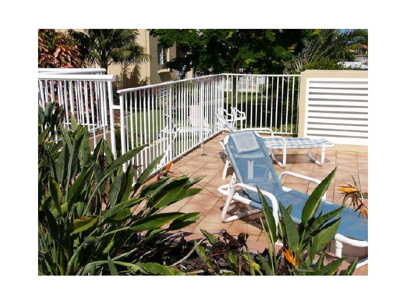 24/11 Taylor Street, Biggera Waters QLD 4216