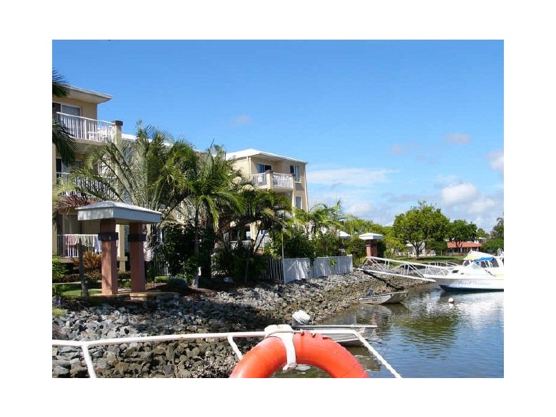 24/11 Taylor Street, Biggera Waters QLD 4216