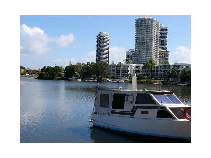 24/11 Taylor Street, Biggera Waters QLD 4216