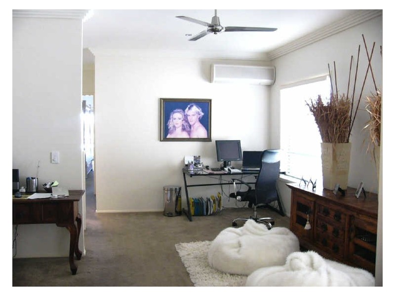 1/60 Bayview Street, Runaway Bay QLD 4216