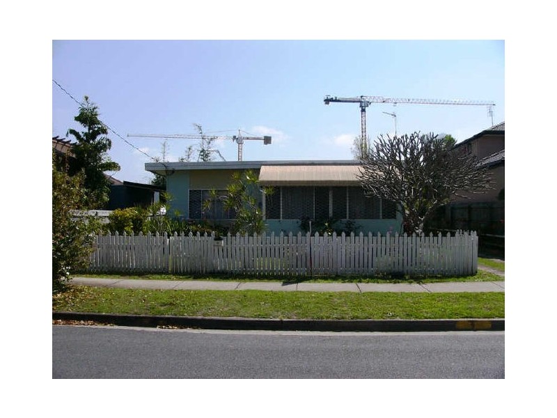 9 Clam Street, Runaway Bay QLD 4216