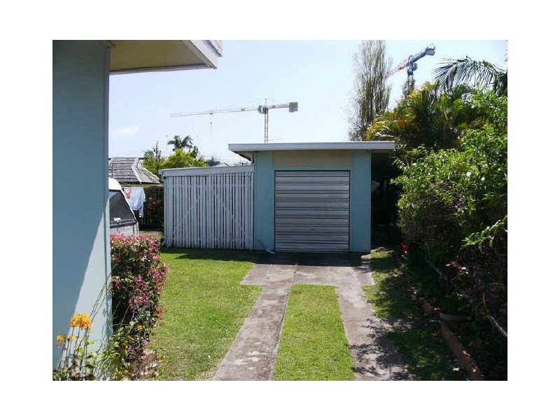 9 Clam Street, Runaway Bay QLD 4216