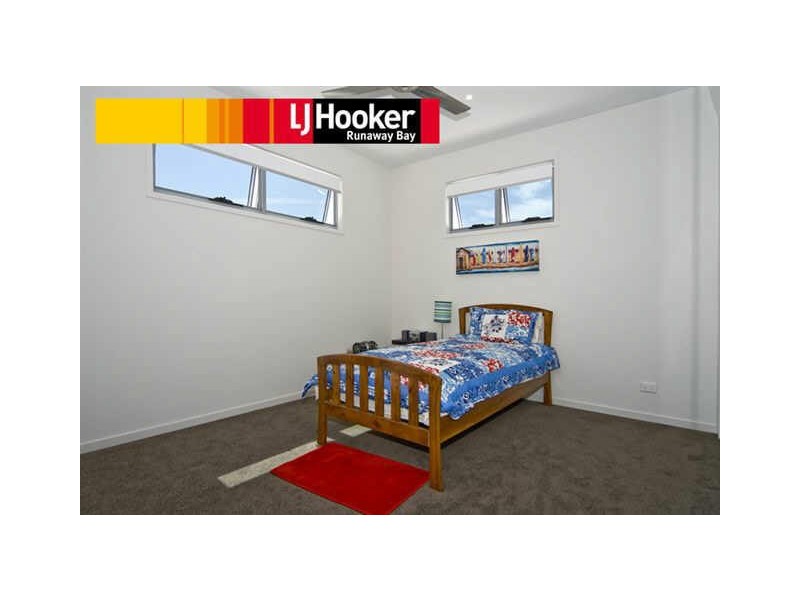 95 Compass Drive, Biggera Waters QLD 4216