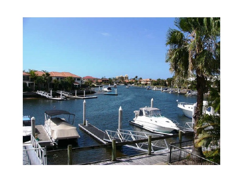 32/75 Morala Avenue, Runaway Bay QLD 4216