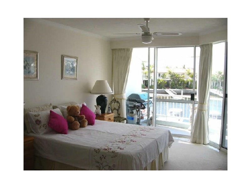 32/75 Morala Avenue, Runaway Bay QLD 4216