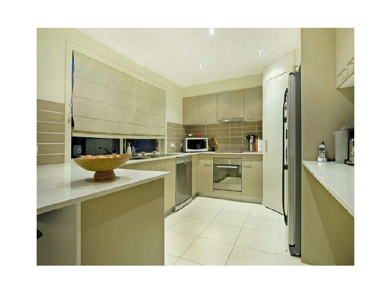 42 Angourie Crescent, Pacific Pines QLD 4211