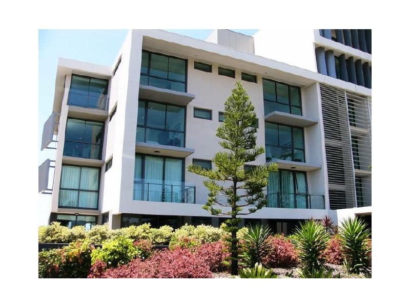 4101/323 Bayview Street, Runaway Bay QLD 4216