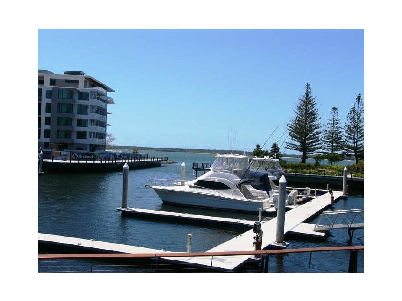 4101/323 Bayview Street, Runaway Bay QLD 4216