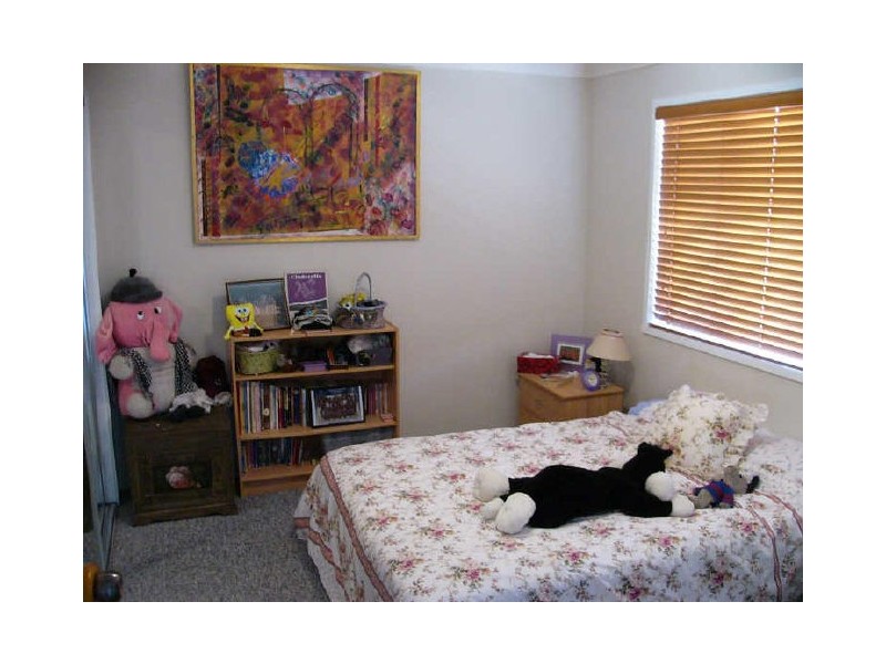 4/156 Frank Street, Labrador QLD 4215