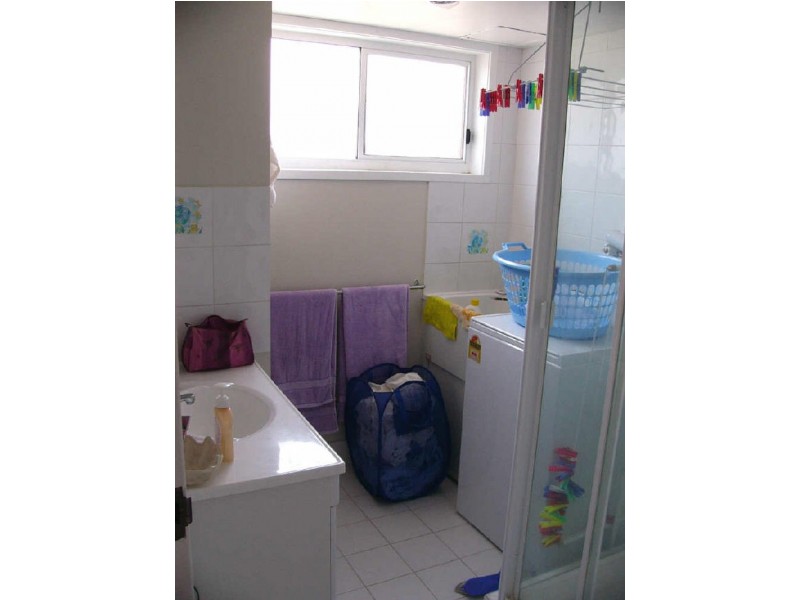 4/156 Frank Street, Labrador QLD 4215