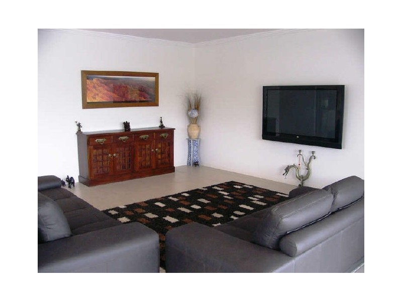 21 North Quay Drive, Biggera Waters QLD 4216