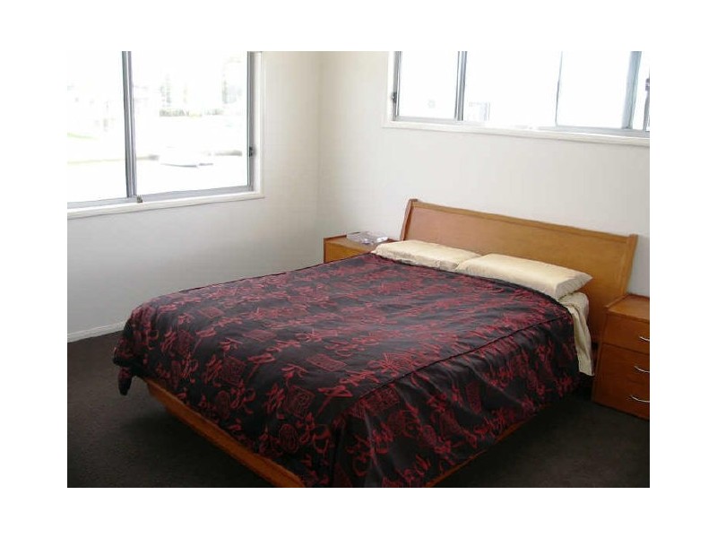 21 North Quay Drive, Biggera Waters QLD 4216