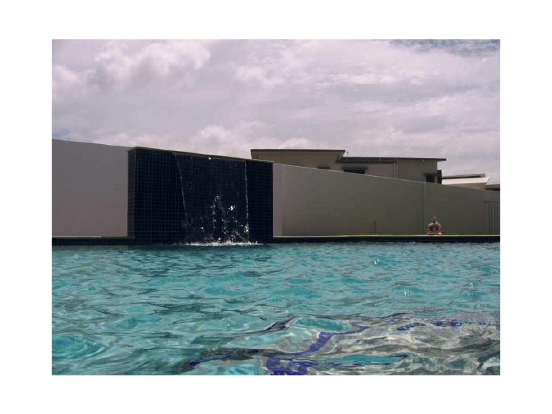 21 North Quay Drive, Biggera Waters QLD 4216