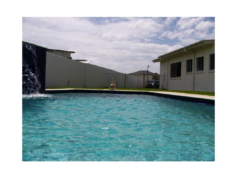 21 North Quay Drive, Biggera Waters QLD 4216