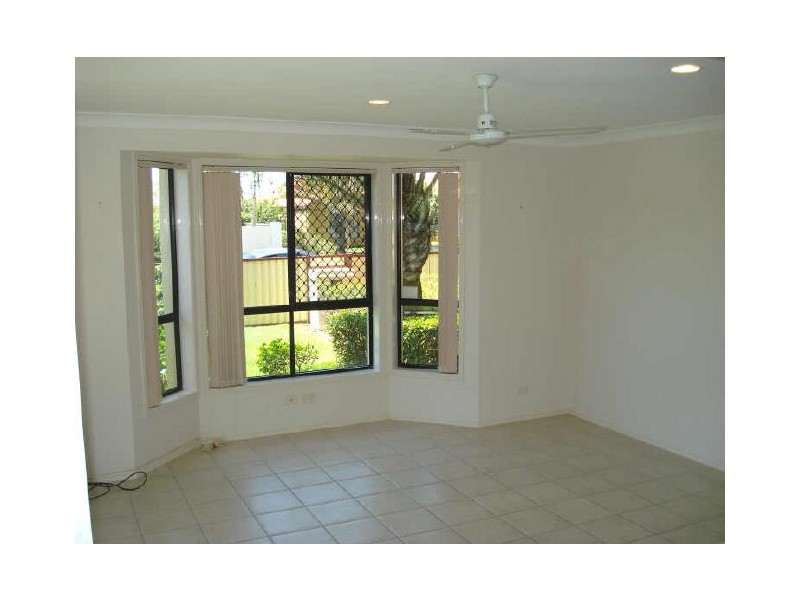 83 Burrendong Road, Coombabah QLD 4216