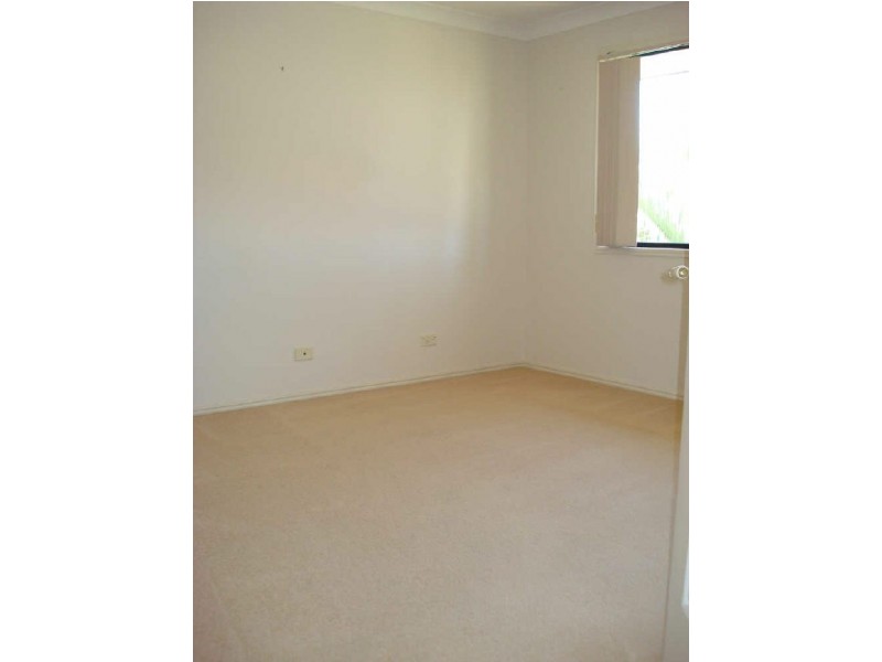 83 Burrendong Road, Coombabah QLD 4216