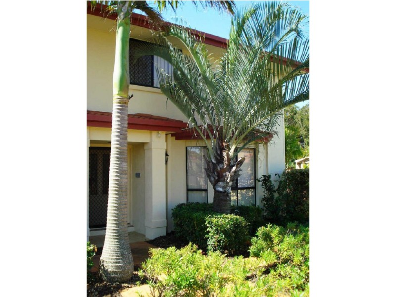 83 Burrendong Road, Coombabah QLD 4216