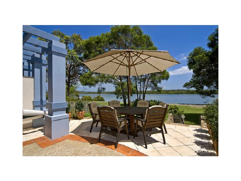 220/125 Hansford Road, Coombabah QLD 4216