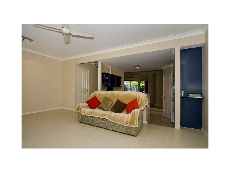 220/125 Hansford Road, Coombabah QLD 4216