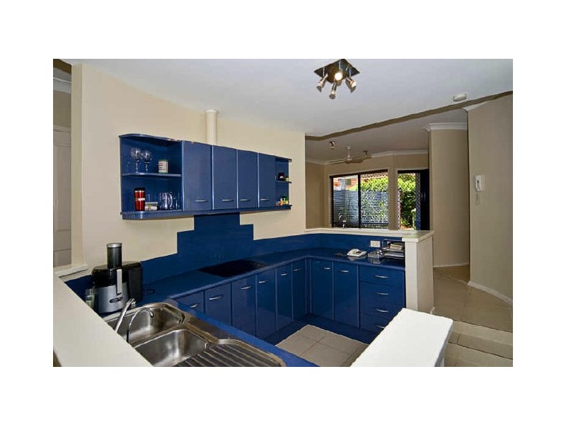 220/125 Hansford Road, Coombabah QLD 4216