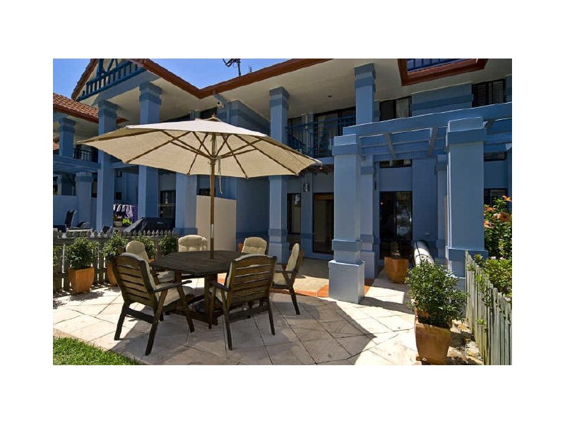 220/125 Hansford Road, Coombabah QLD 4216