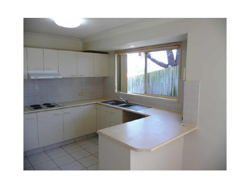 75 Cootharaba Drive, Helensvale QLD 4212