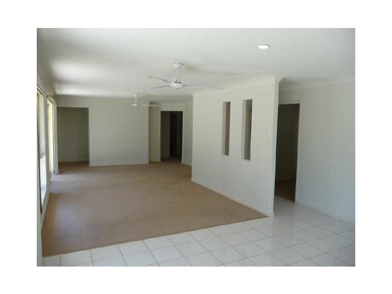 75 Cootharaba Drive, Helensvale QLD 4212