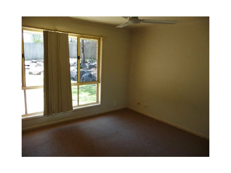 75 Cootharaba Drive, Helensvale QLD 4212