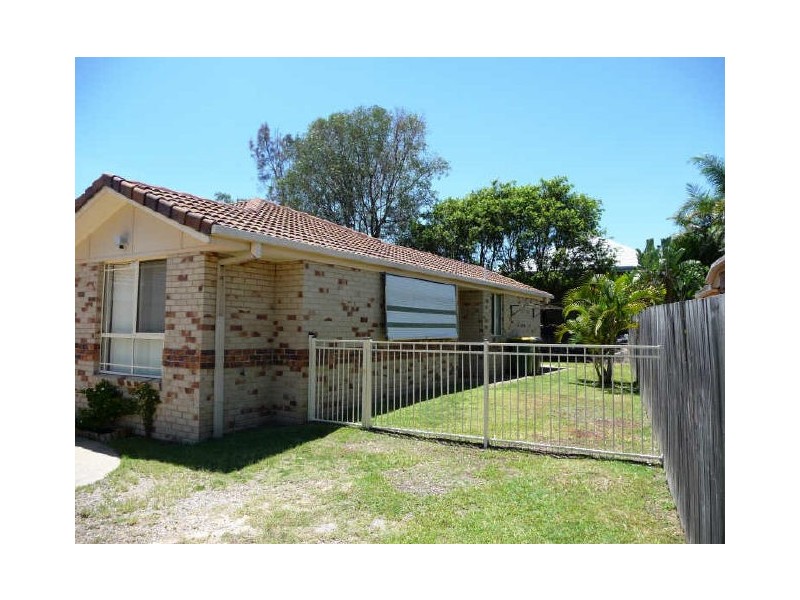 75 Cootharaba Drive, Helensvale QLD 4212