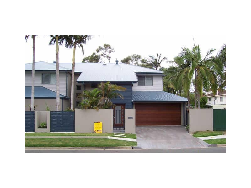 38 Enid Avenue, Southport QLD 4215