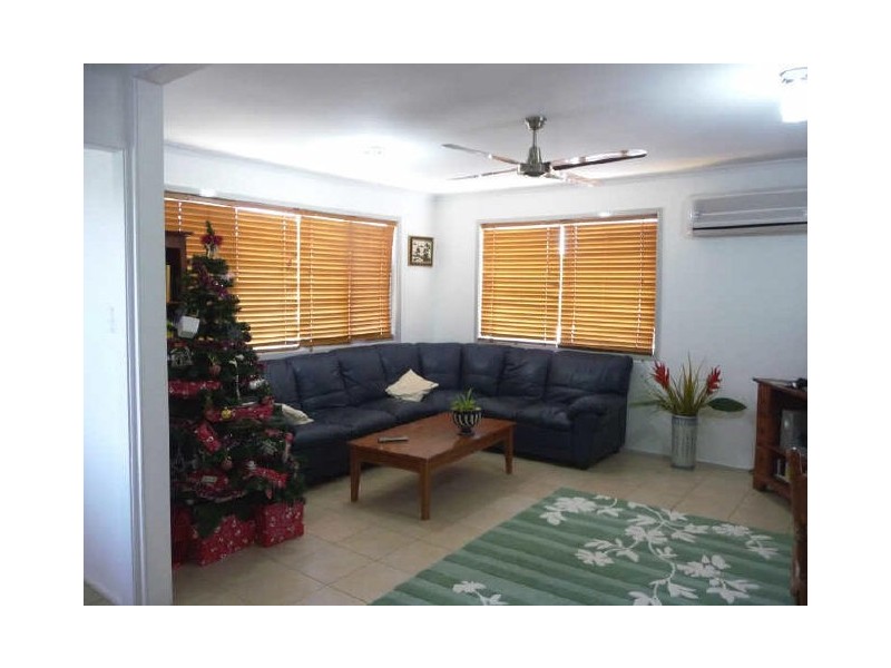 17 Iando Street, Coombabah QLD 4216