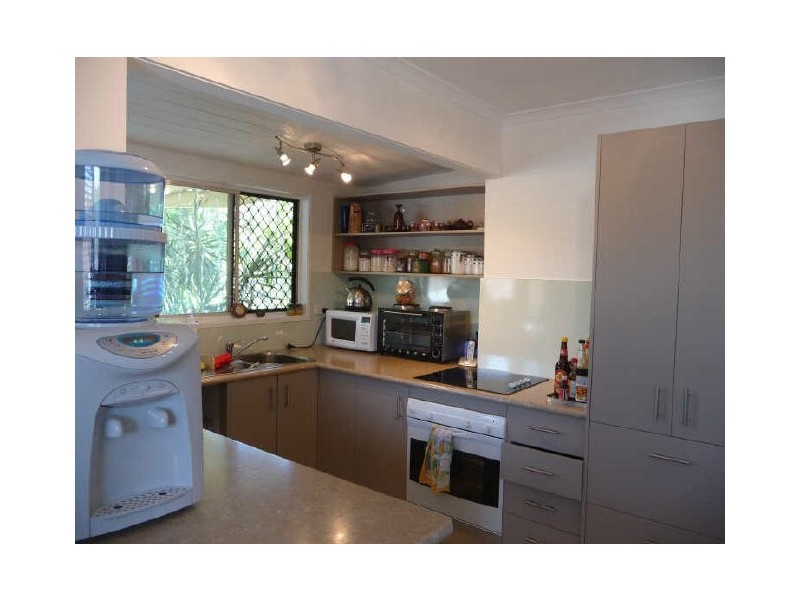 17 Iando Street, Coombabah QLD 4216