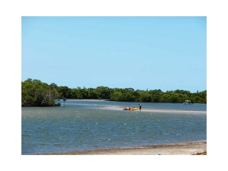 17 Iando Street, Coombabah QLD 4216