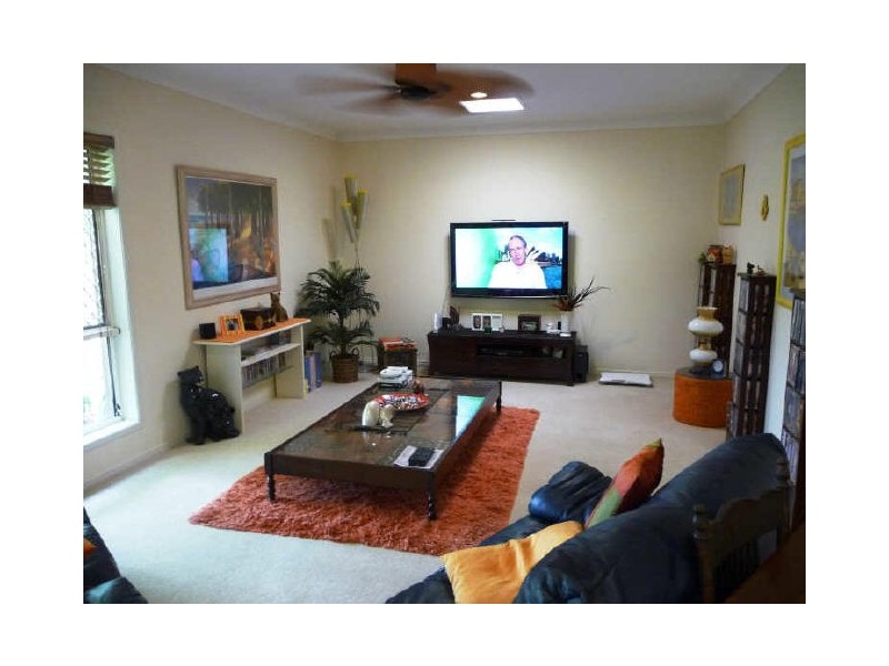 20 Siena Place, Coombabah QLD 4216