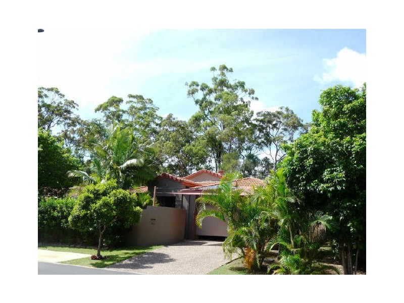 20 Siena Place, Coombabah QLD 4216
