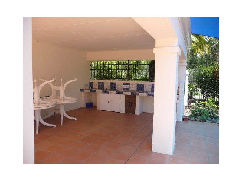 6/43 Myola Court, Coombabah QLD 4216