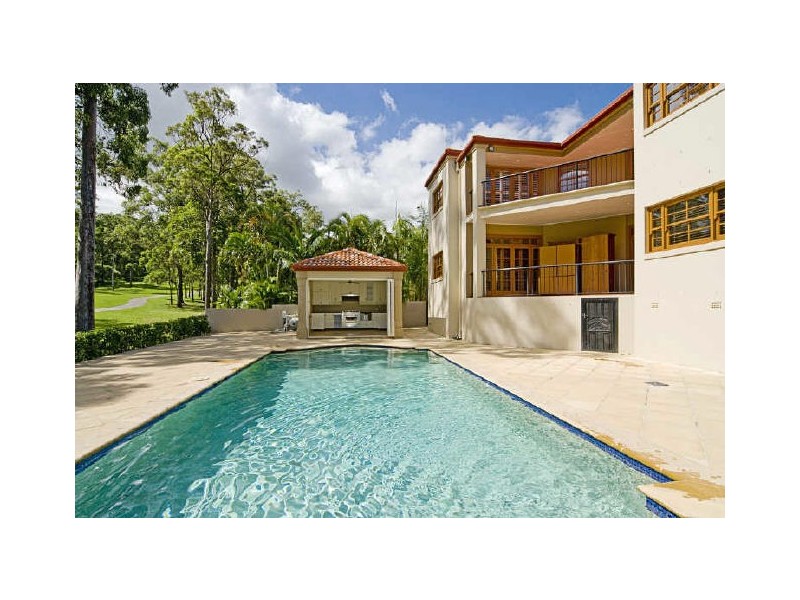 40 Canada Place, Arundel QLD 4214