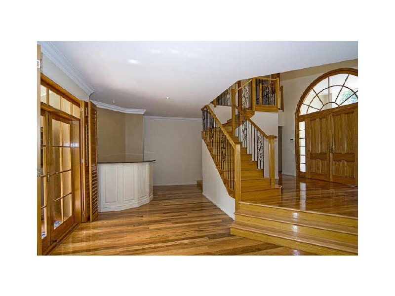 40 Canada Place, Arundel QLD 4214