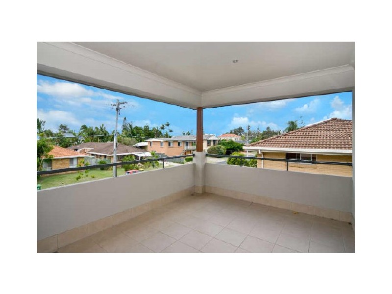 2/12 Drake Avenue, Paradise Point QLD 4216