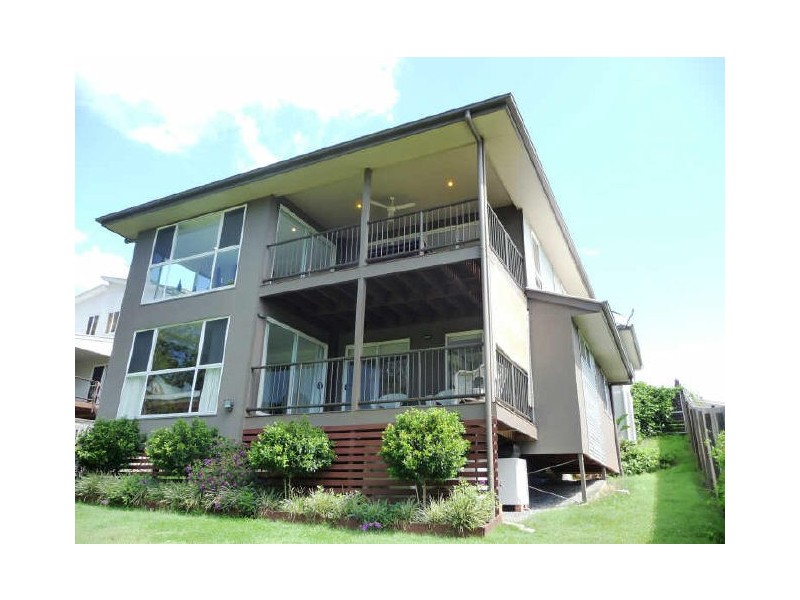 44 Cobb & Co Drive, Oxenford QLD 4210