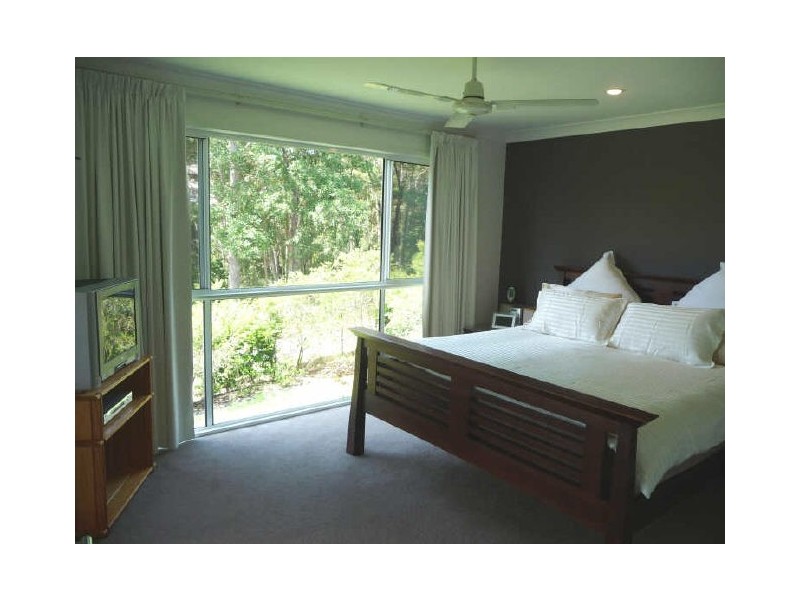 44 Cobb & Co Drive, Oxenford QLD 4210