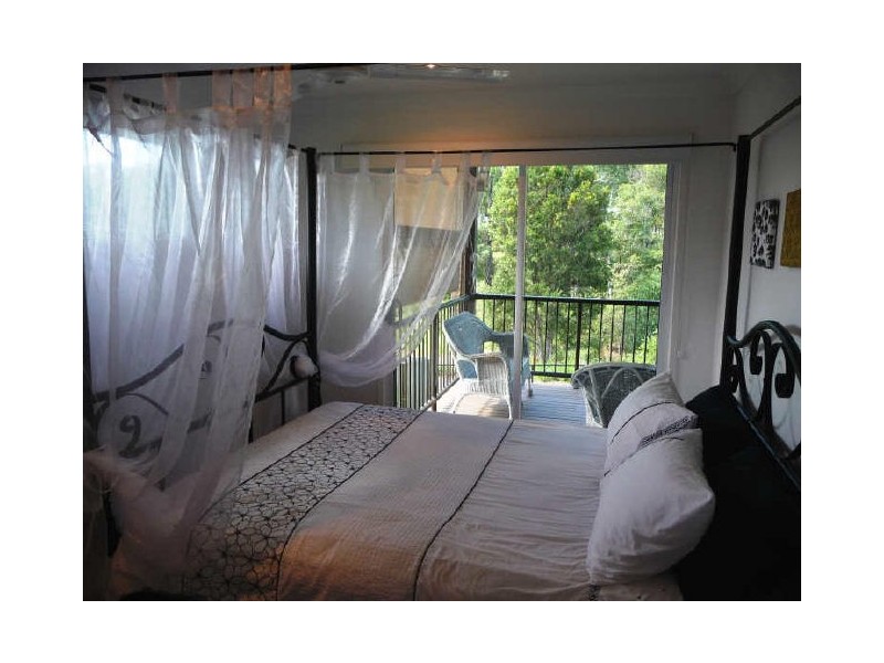 44 Cobb & Co Drive, Oxenford QLD 4210