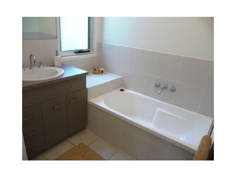 44 Cobb & Co Drive, Oxenford QLD 4210