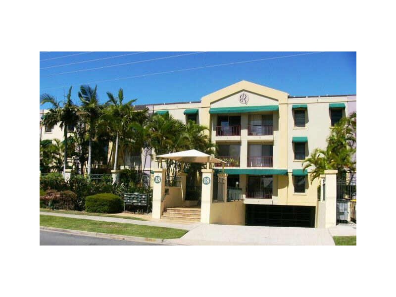 16/14 Jennifer Avenue, Runaway Bay QLD 4216