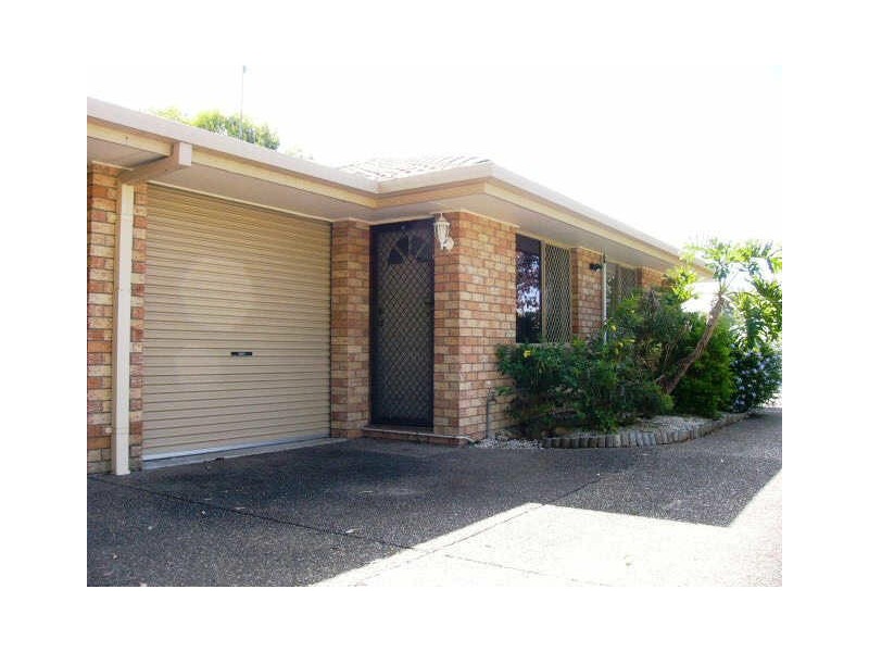 1/21 Eurimbula Court, Paradise Point QLD 4216