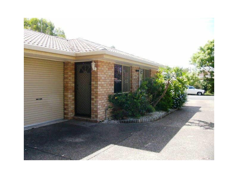 1/21 Eurimbula Court, Paradise Point QLD 4216