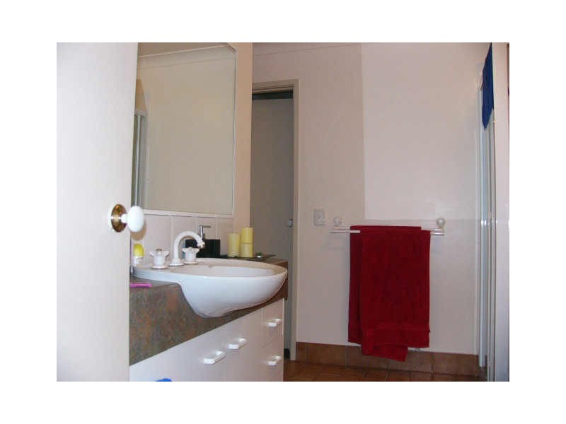 42/6 Ben Lomond Drive, Highland Park QLD 4211