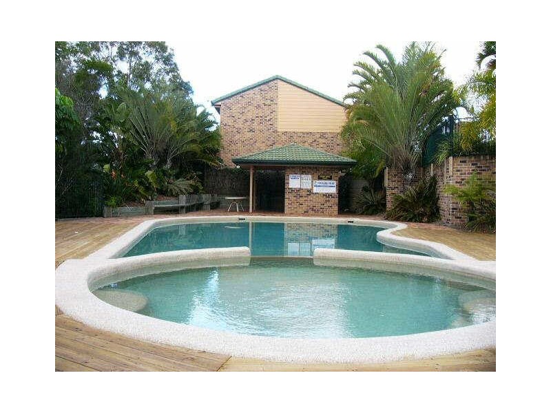 42/6 Ben Lomond Drive, Highland Park QLD 4211