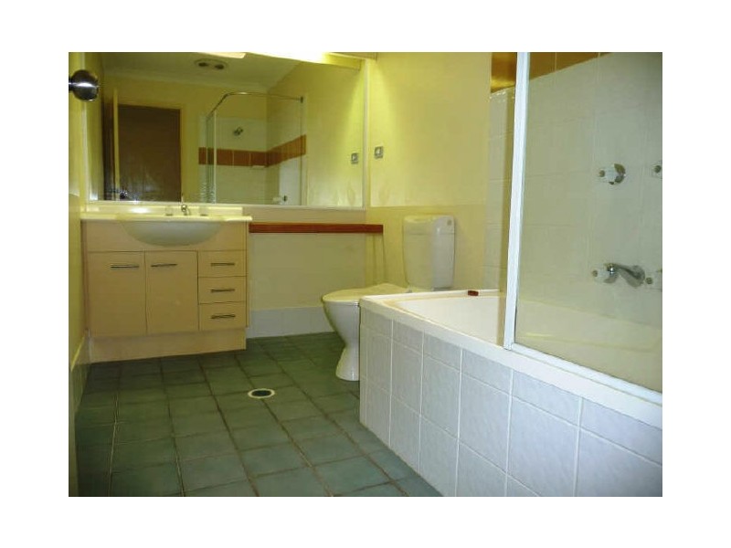 12/171 Coombabah Road, Runaway Bay QLD 4216