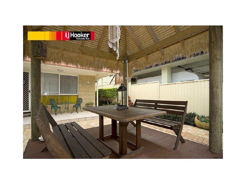 54 Ashgrove Avenue, Runaway Bay QLD 4216